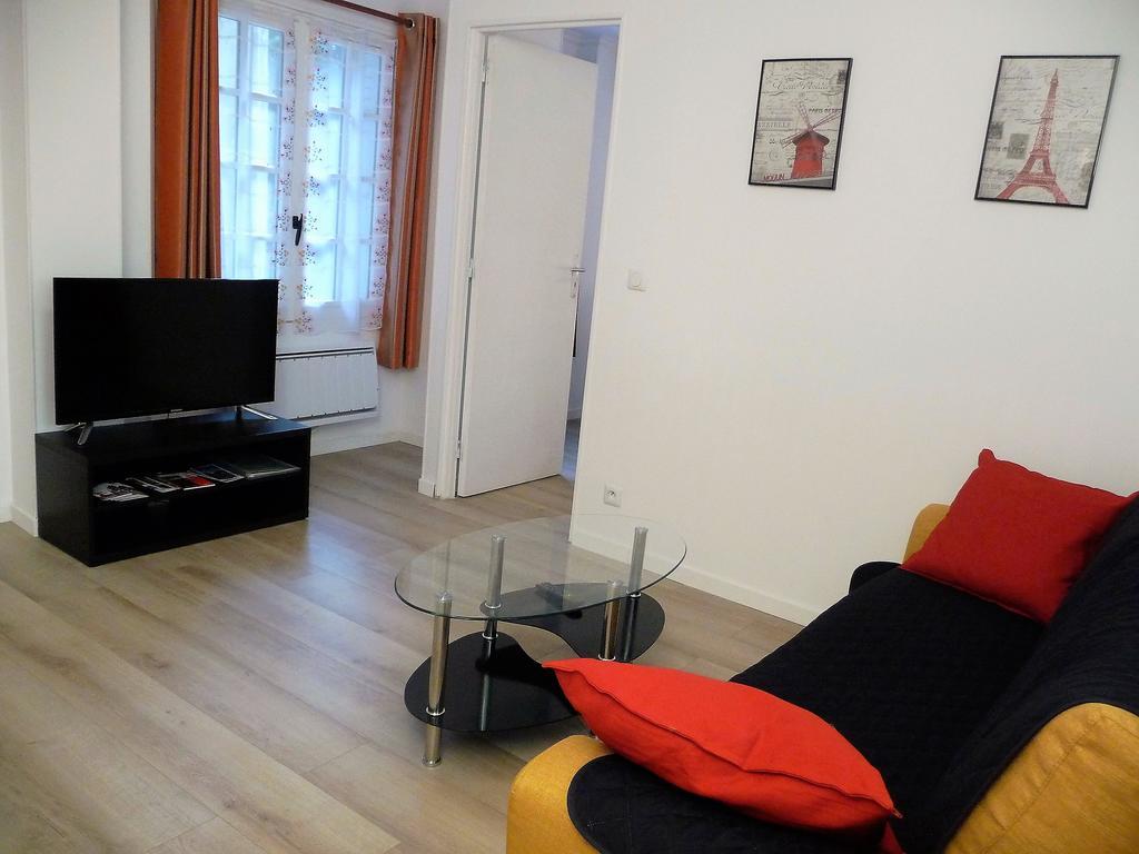 Tourelle Apartment Gagny ภายนอก รูปภาพ